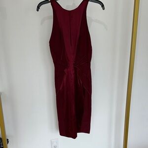 Elegant Burgundy Sleeveless Dress
